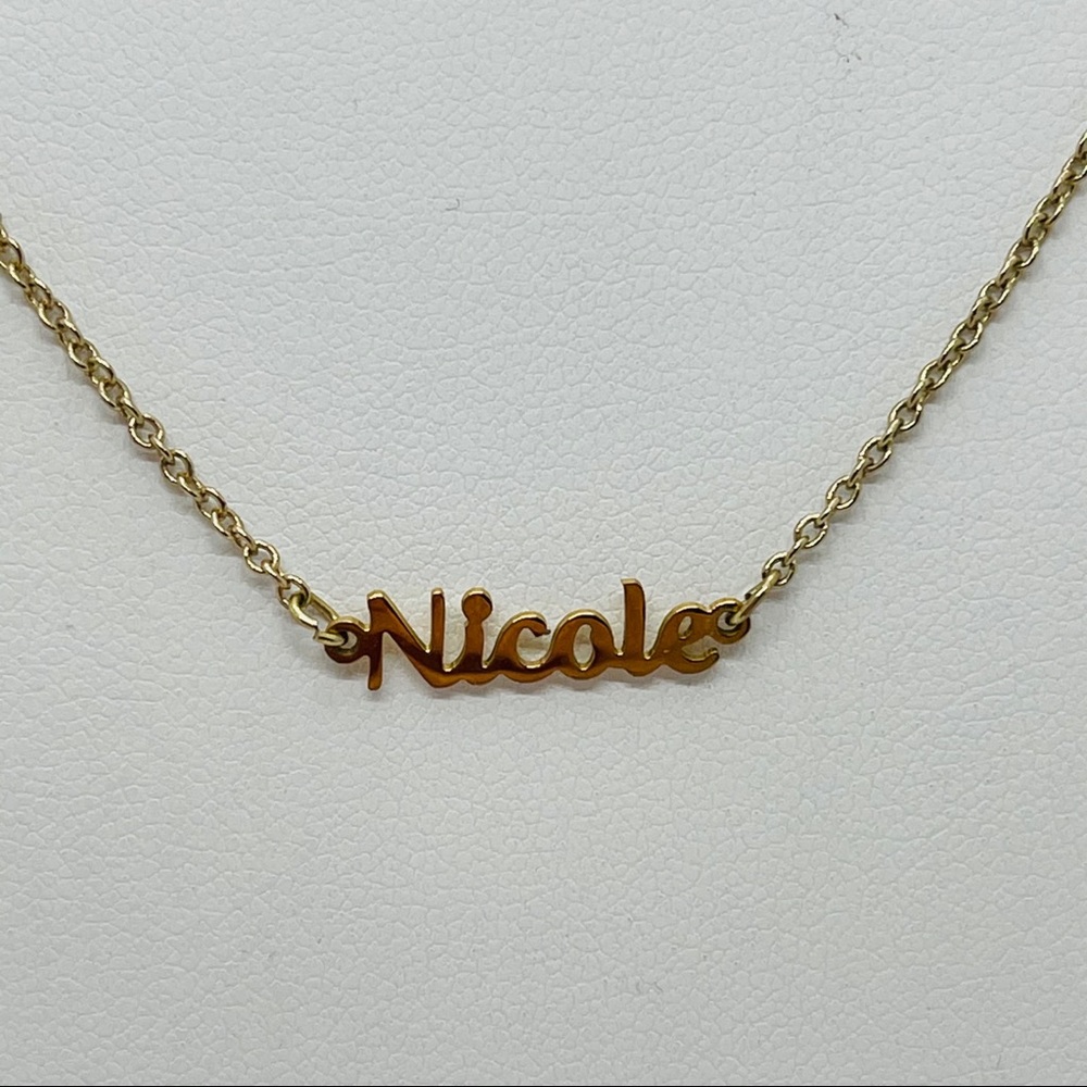 GOLD NAME PLATE “NICOLE” NECKLACE